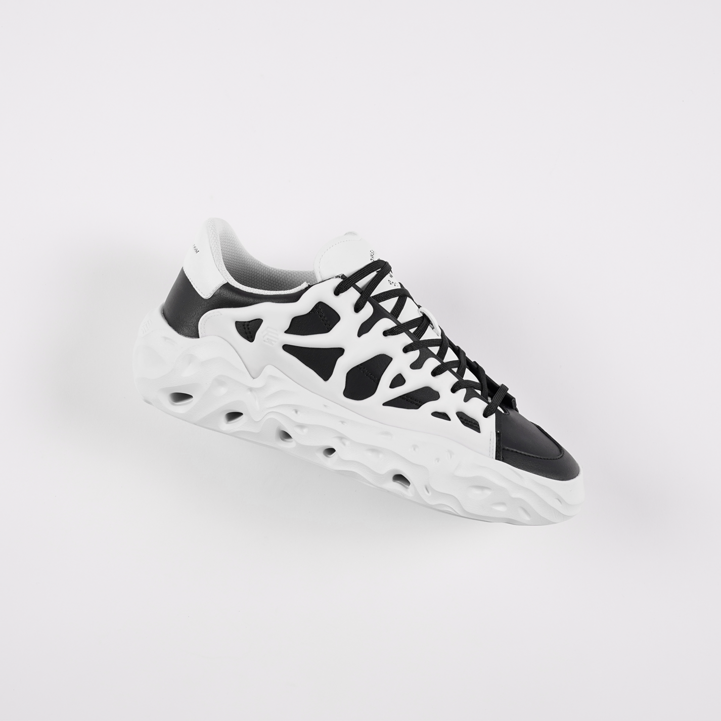 RADICLE ORCA BLACK